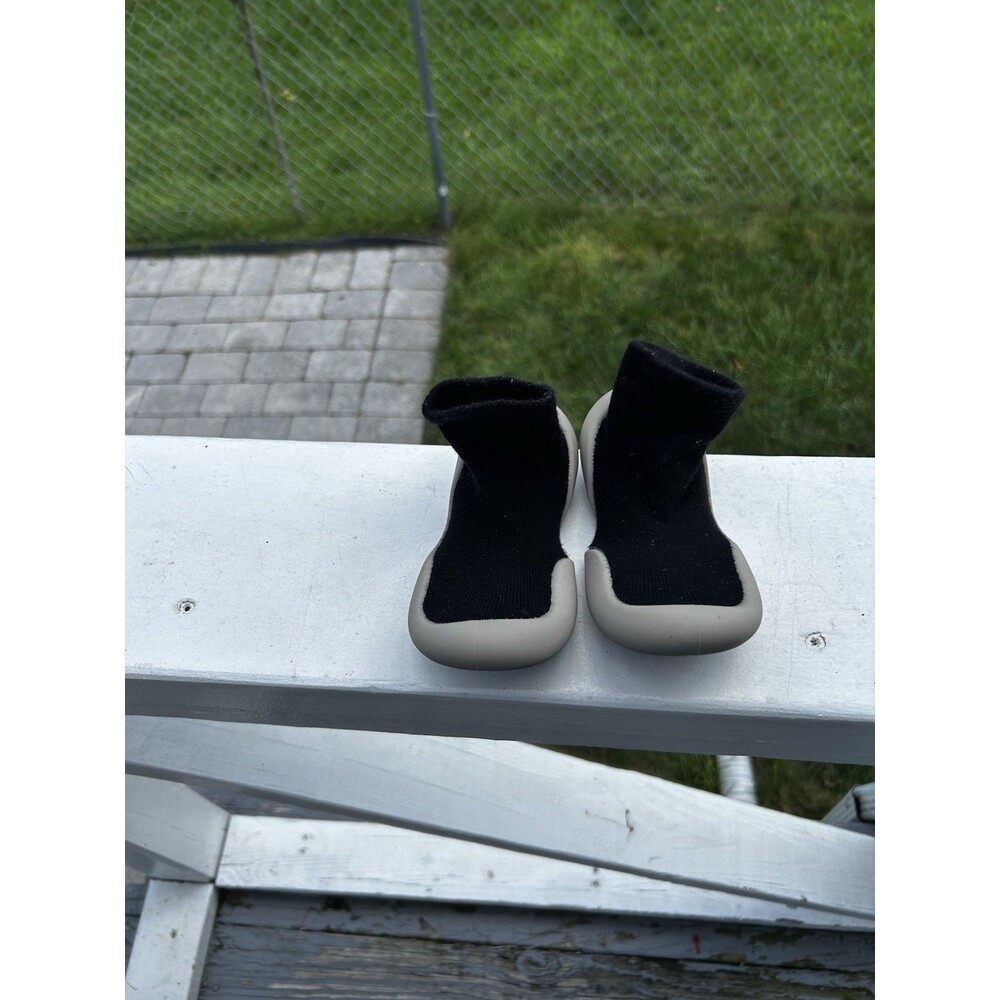 Unbranded Toddler Sock Shoes Black Gray Size 5 Estimated Slip-On